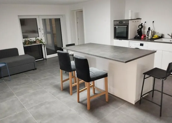 Messewohnung Heimersdorf Im St *