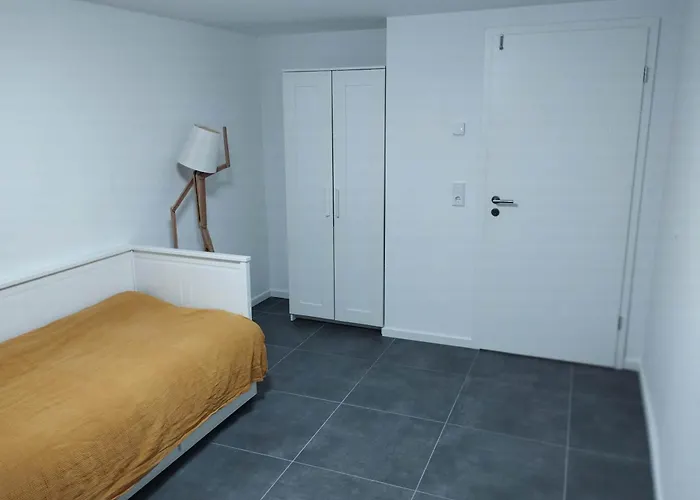 公寓 Messewohnung Heimersdorf Im St *